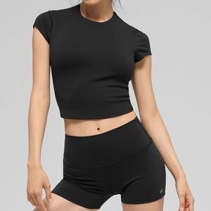 ALO Softsculpt Precision Short Sleeve Top